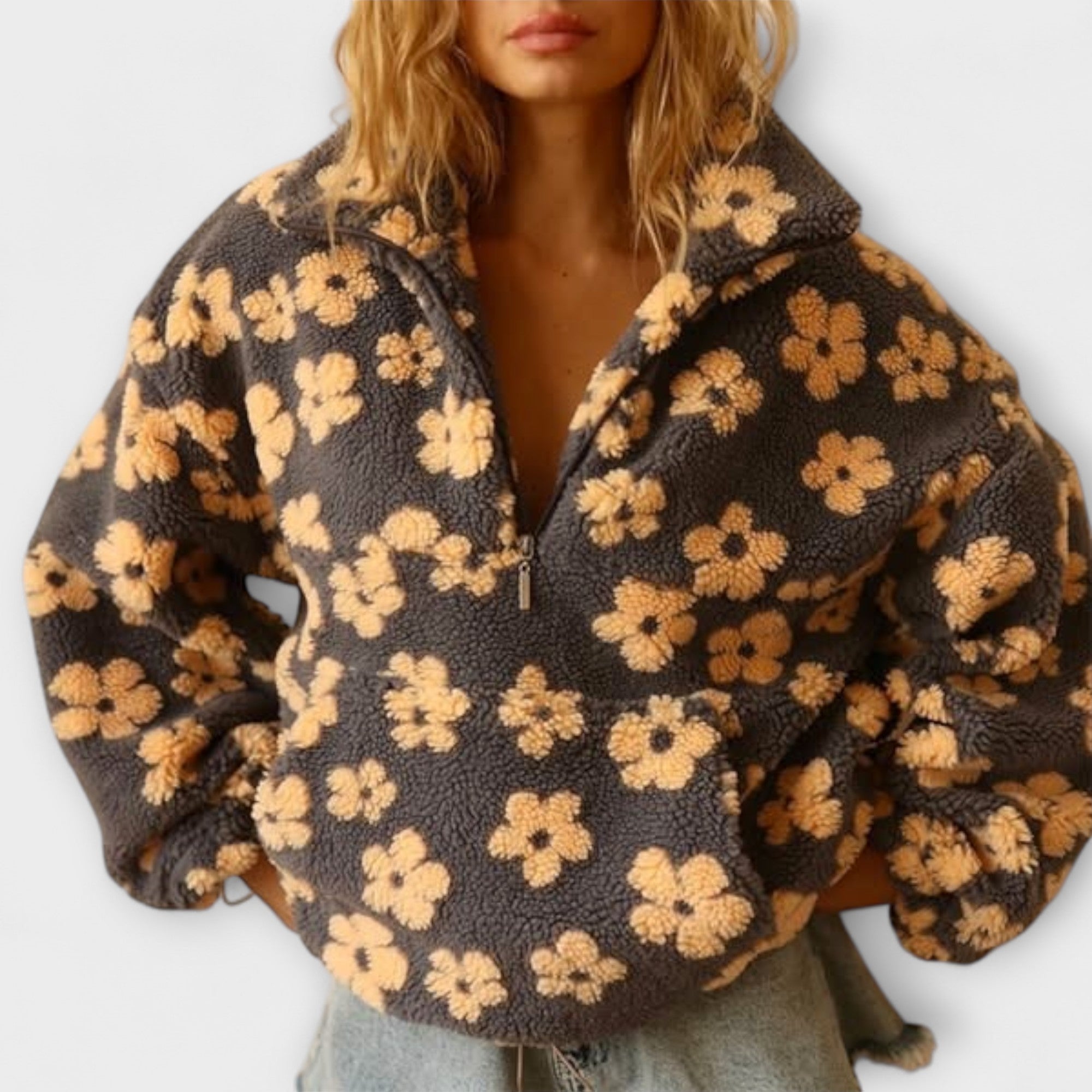 Giulia | Bloom Fleece Sweater